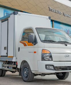 Giá Xe Hyundai H150 - Thùng Kín Composite