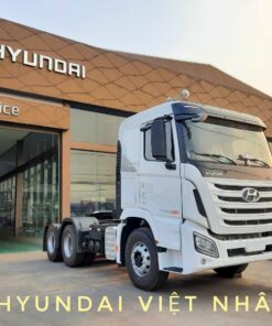 Xe đầu kéo Hyundai Xcient